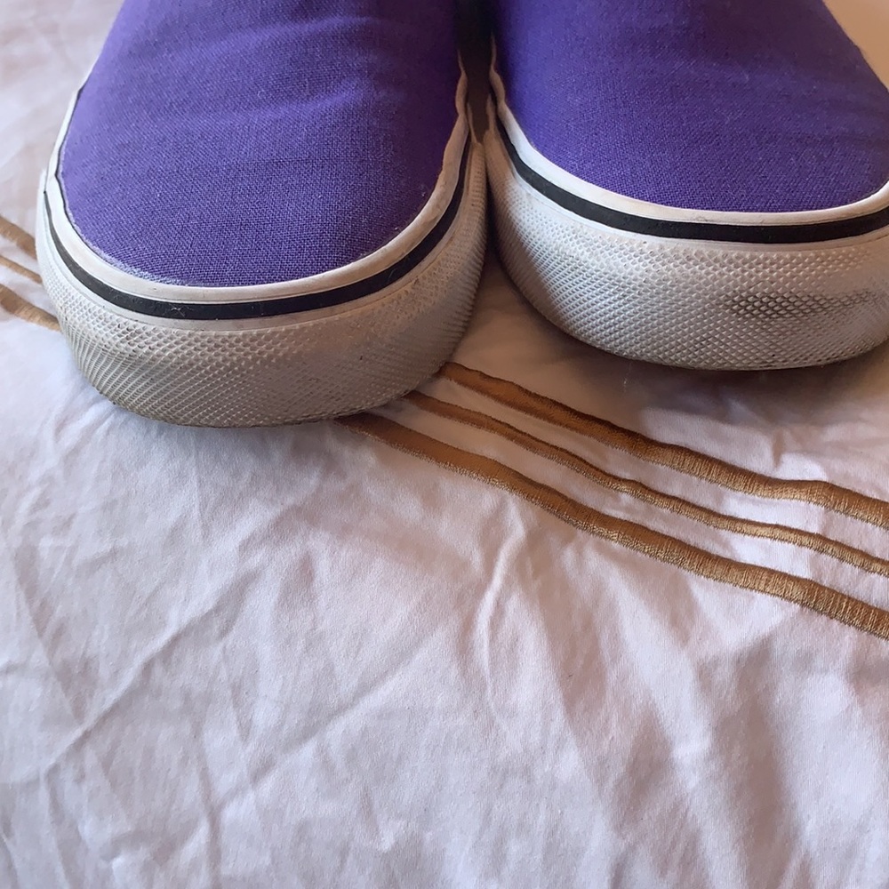 Custom Vans - Picture 3 of 8